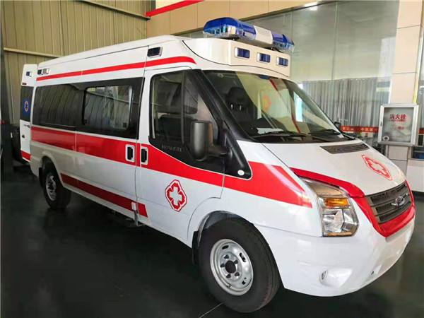 盘山县福特V362救护车